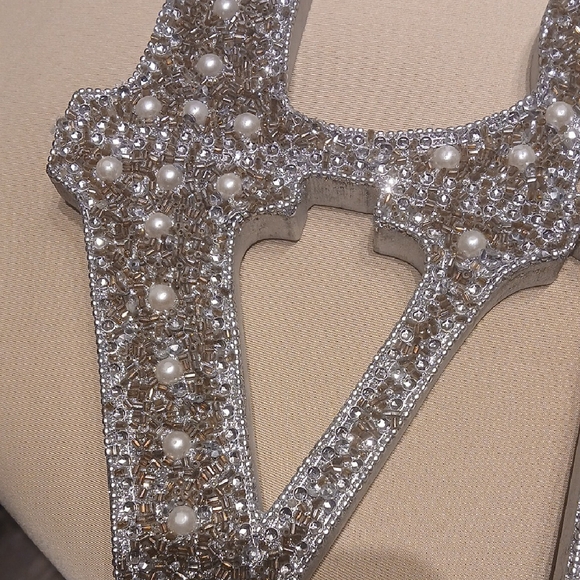 Silver LOVE Decorative Sign - Picture 3 of 11